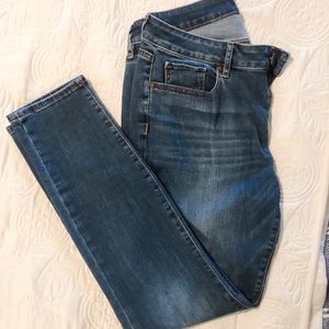 Loft Outlet Curvy Skinny Jeans